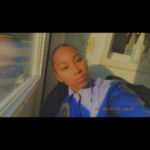 Meet your Posher, Brianna